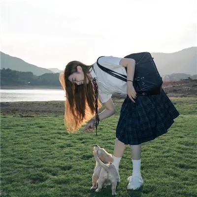彩凤云裳